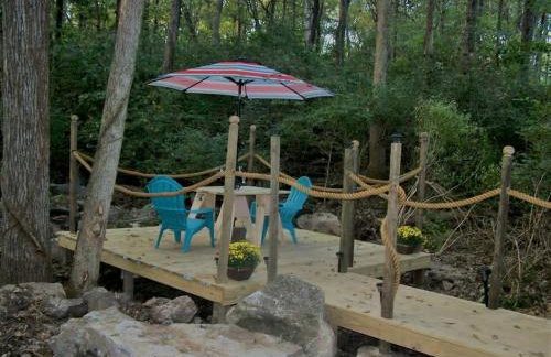 Secluded Sedona Tiny House in Woods Near Lake | Fire Pit, Hammocks, Full Kitchen & Breakfast - Foto 64