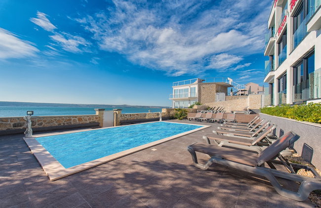 Design-Beachresort - with Pool - first line to the sea - Foto 46