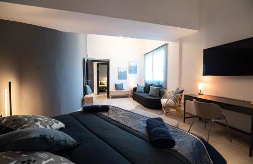 Elorina Home Suite - Photo 24