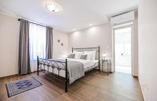 Villa Maria - Photo 19