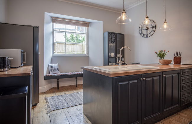 Gwynne House - 6 Bedroom - Tenby Harbour - Foto 70