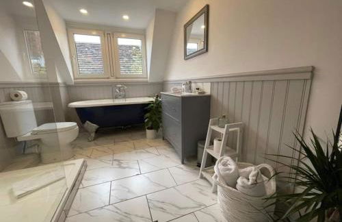 Town Centre Cottage - Photo 23