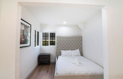 Freshly Renovated Studio for Two in the Heart of LA - Foto 15