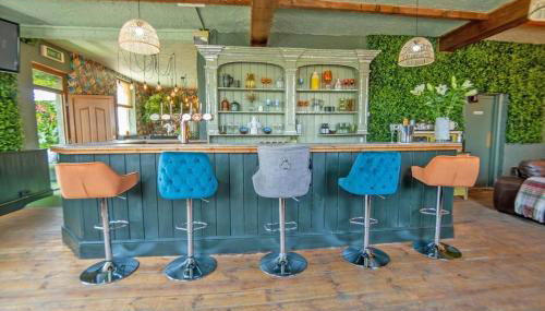 Private Pub-Group Stays Brecon Beacons Alderfalls - Foto 1