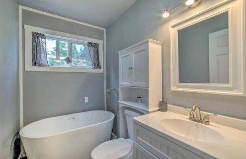 Cozy North Bend Getaway Near Dunes and Ocean! - Foto 13