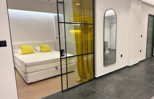 Studio 8 black & Yellow Urban Apartment City Center - Foto 31