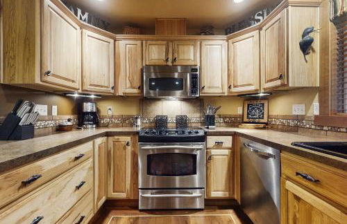 Fireside Escape at Lake Cushman - Photo 7