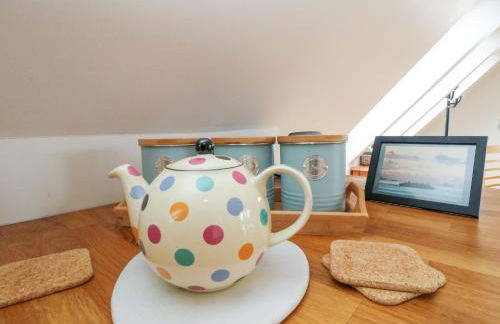 The Apartment - Photo 15