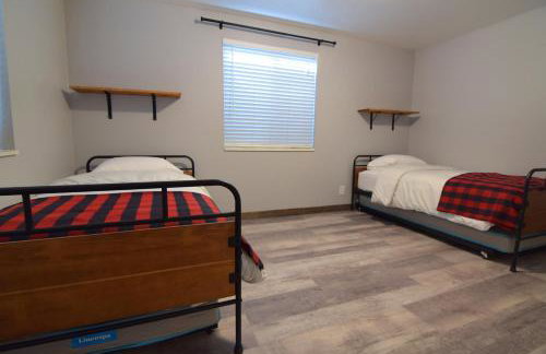 6 King Bedrooms, Sleeps 20, 8 Rooms, Bikes, HotTub - Foto 16