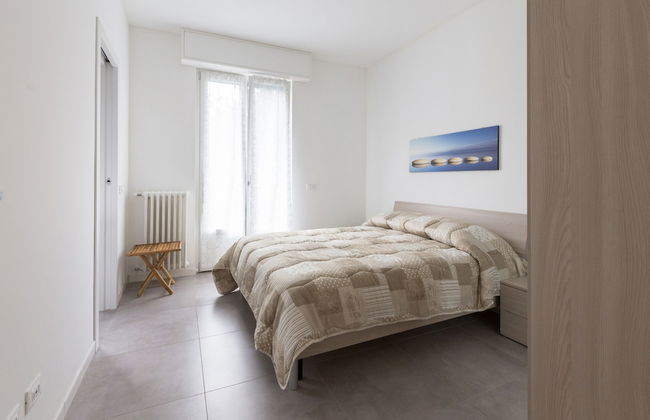 Sem Benelli - Photo 2