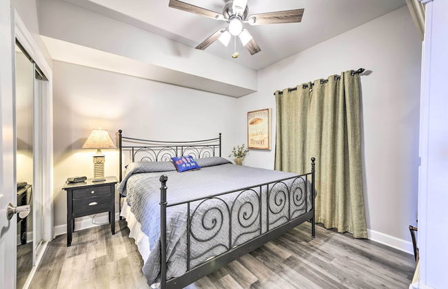 Oceanfront Panama City Beach Condo w/ Pool Access - Foto 5