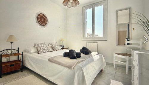 Centre Carcassonne apartment with private sunny terrace - Foto 2