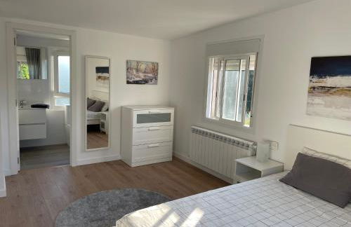 Casa vanguardista en el campo cerca de Santiago - Foto 9