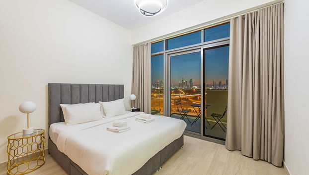 Cozy Convenient 1BR Haven in Al Jaddaf - Photo 2