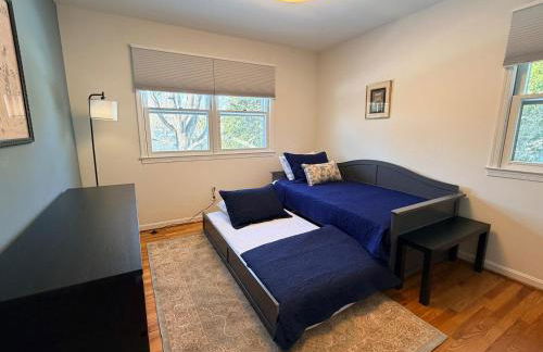 4BR Family Retreat Near Annapolis w Large Yard - Foto 37