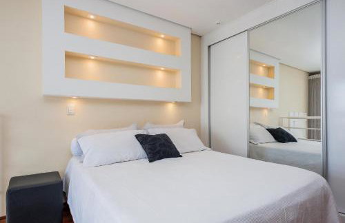 IP3 - Bhaus Loft Duplex Morumbi - Black & White - 50m2 - Linda Vista 13o andar - Academia - Piscina - Vaga de Garagem - Foto 2