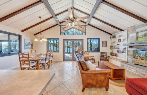 Lake Harmony - Lakefront Home w/ Private Dock, & Fire Pit - Foto 4