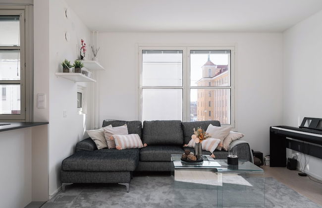 Modern 1BR Apartment with Balcony - Foto 10