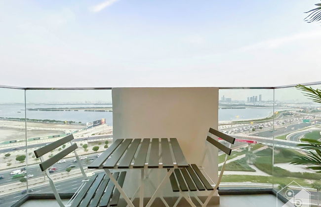 Gorgeous 1B Apt With Balcony in Azizi Fawad - Photo 31