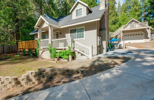 Hot Tub & Game Room: Luxe Cabin, Day Trip to Tahoe - Foto 2