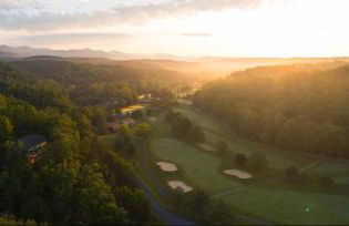 Bryce Cabin - Hot Tub, Fire Pit, Pets, Screened Porch, Wi-Fi - Foto 7