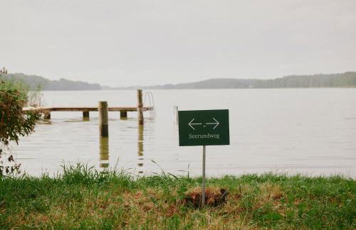 Raus Tiny House am See mit Sauna und Whirlpool - Foto 33