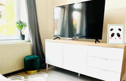 Modern eingerichtetes Apartment mit Balkon - Foto 24