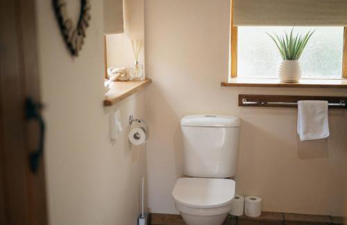 The Old Mill at Barnacre - Cosy cottage with private hot tub & pool access - Foto 41