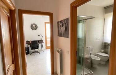 Attico vicino all Aeroporto con Parcheggio privato e 2 Bagni - Foto 45