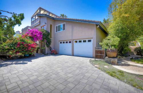 Serene Coastal Home Sleeps 8 - 1 Mile from Beach - Foto 16