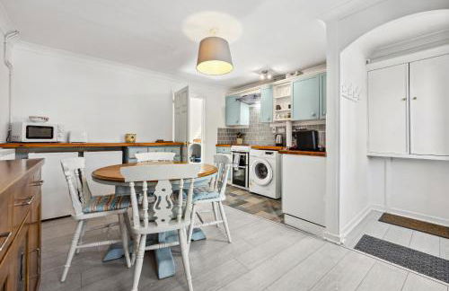 2BR Leamington Spa, by Clarendon Stays, FREE Parking, WiFi, Smart TV! - Foto 22