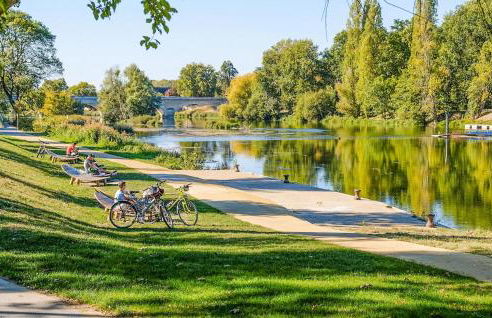 1 Bedroom Amazing Home In Bléré - Foto 6
