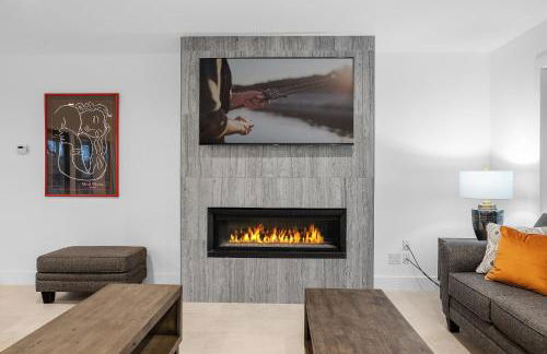 Guadalupe Bluff Modern House - Foto 44