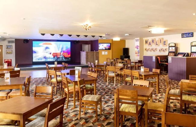 Spacious 2 bed Holiday Home Entertainment on Site - Foto 20