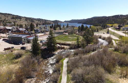 Thorpe On The Water. Creekside Nederland Cabin. - Foto 51