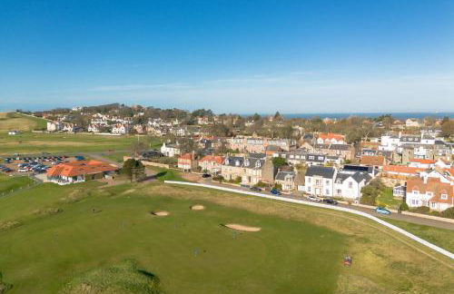 Greenways Wake Up on the Fairway at Gullane - Photo 50