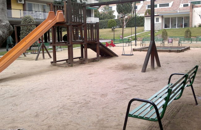 Apartamentos Llavaneras - Foto 40