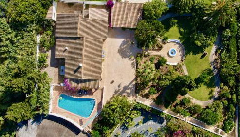 Charming Villa with Heated Pool near Sandy Beach, Hiking, Golf and Wineries - Foto 3, Garden view