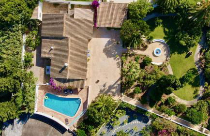 Charming Villa with Heated Pool near Sandy Beach, Hiking, Golf and Wineries - Foto 3