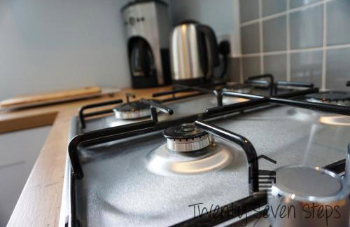 Twenty Seven Steps - Foto 17