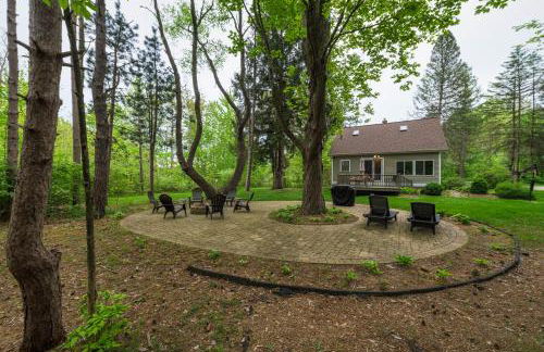 Woodlands - Beautiful Outdoor Living Space, nestled into the woods - Great getaway! - Foto 23