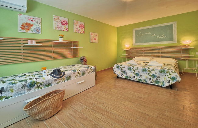 Sea view and ground floor Apartments le Dune - Foto 2