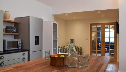 Heather Lea - Photo 5