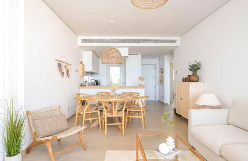 Med Two luxury apartment with sea view - Photo 16