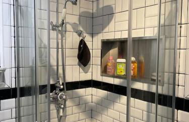 Luxueux Studio Neuf-Balcon-6min Gare-15min Paris - Foto 9