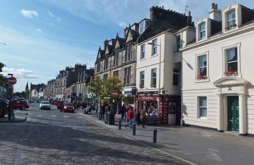 Lovely house & garden, short walk to town & beach. - Foto 53