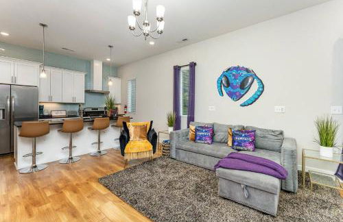 Queen City's Den Nest Uptown - Foto 6