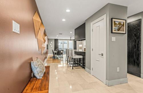 5 bdrm - Heated Indoor Pool - Roof Top Deck - Foto 59