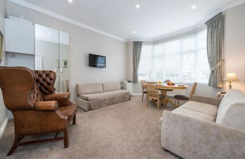 Stylish apartment 12 minutes by tube from Oxford Street free WIFI and Ac - Foto 3