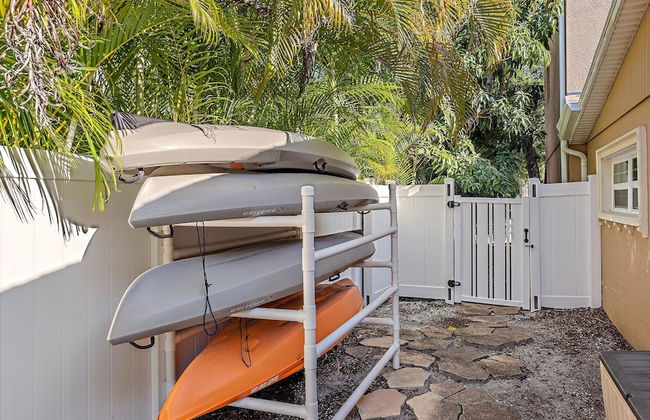 Decked Out On Marbury 4 Bedroom Home by RedAwning - Photo 54